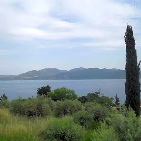 Otel Valedina Agios Petros (Arcadia)