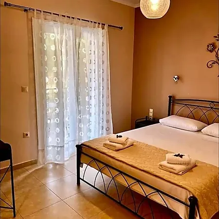 Valedina Otel Agios Petros (Arcadia)